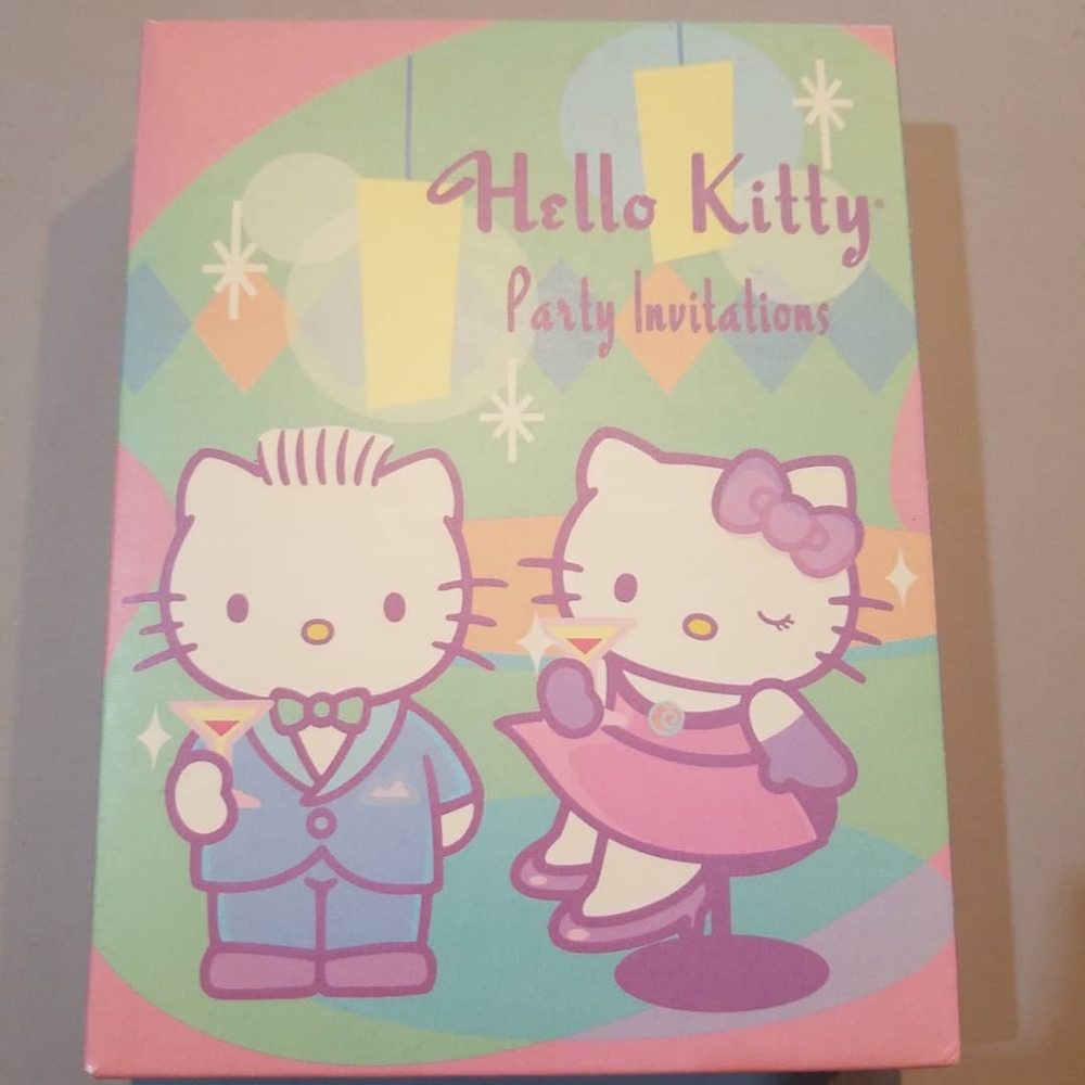 Vintage Hello Kitty party invitations